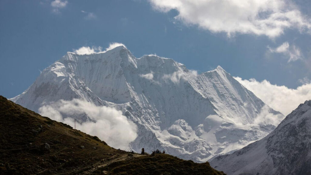 Manaslu Circuit Trek Nepal.jpg