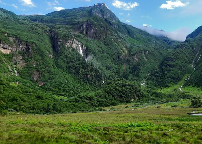 Saldim Valley Makalu Base Camp Trek