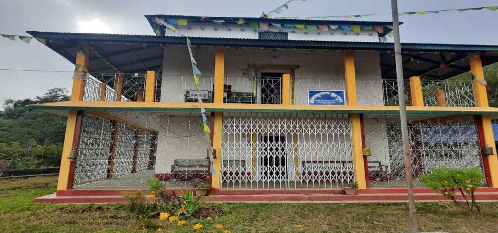Makalu Monastery