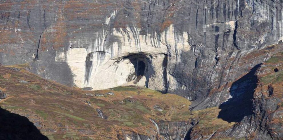 Shiva Dhara sacred waterfall on the Makalu Base Camp trekking trail in Nepal