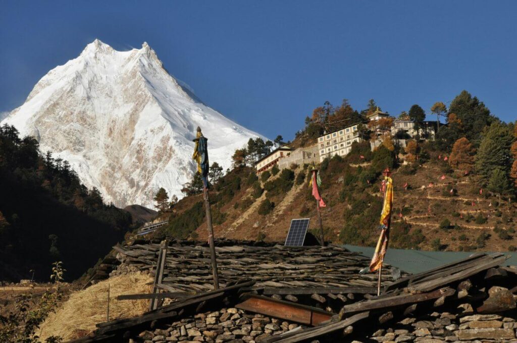 Manaslu Circuit Larkya La Approach.jpg